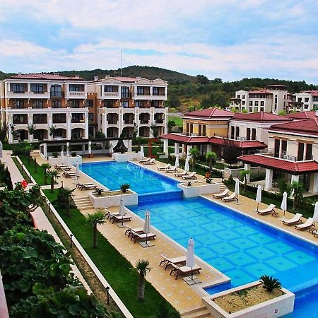 Private Apartment In Green Life Beach Resort 索佐波尔 外观 照片