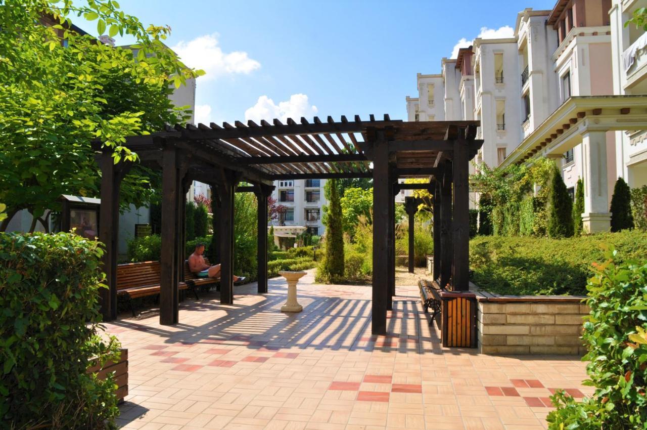 Private Apartment In Green Life Beach Resort 索佐波尔 外观 照片