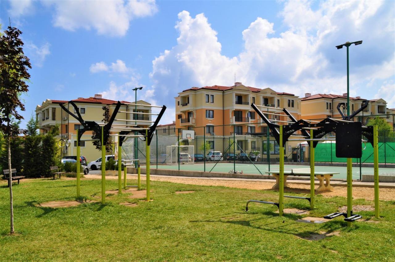 Private Apartment In Green Life Beach Resort 索佐波尔 外观 照片
