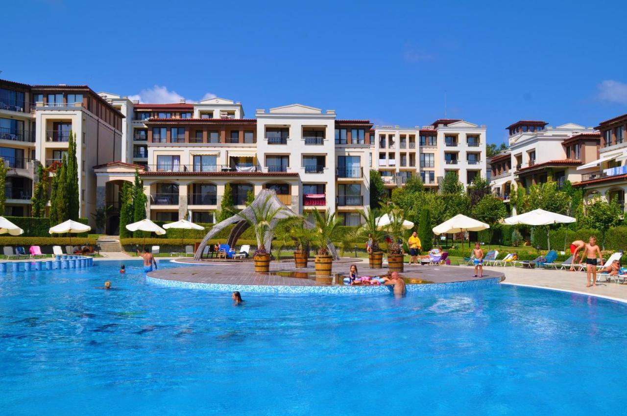 Private Apartment In Green Life Beach Resort 索佐波尔 外观 照片
